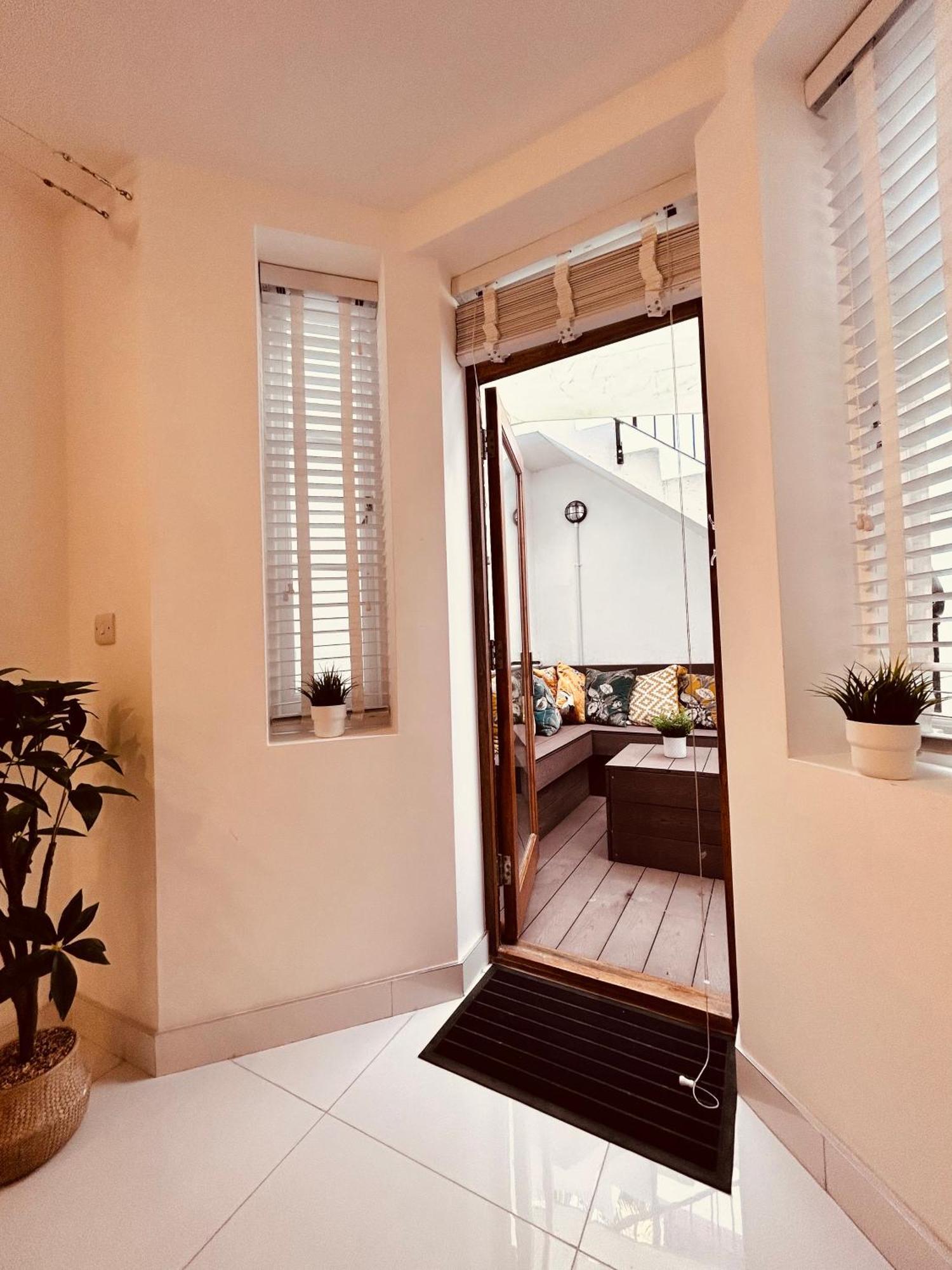 Stunning Spacious B.Apt. Slps.4 London Exterior photo
